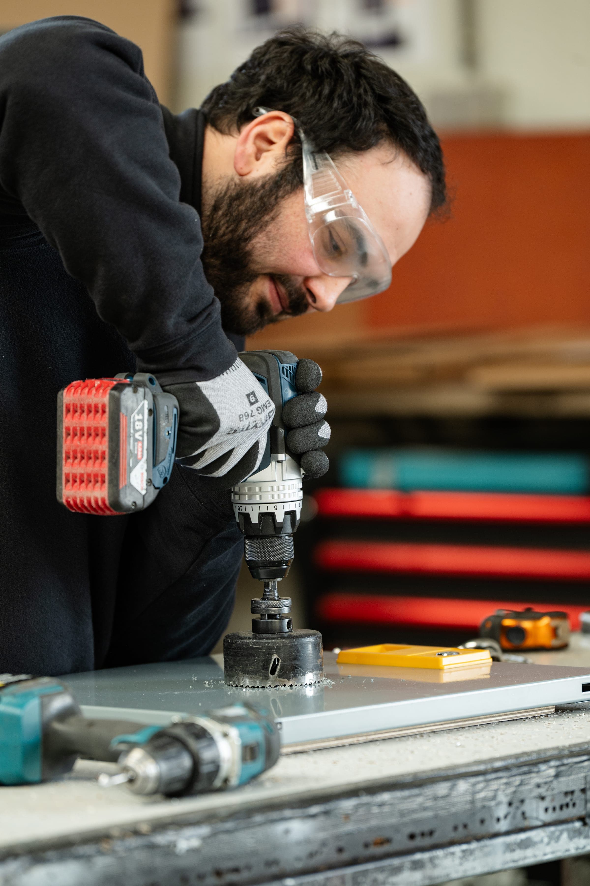 Service après-vente, réalisation