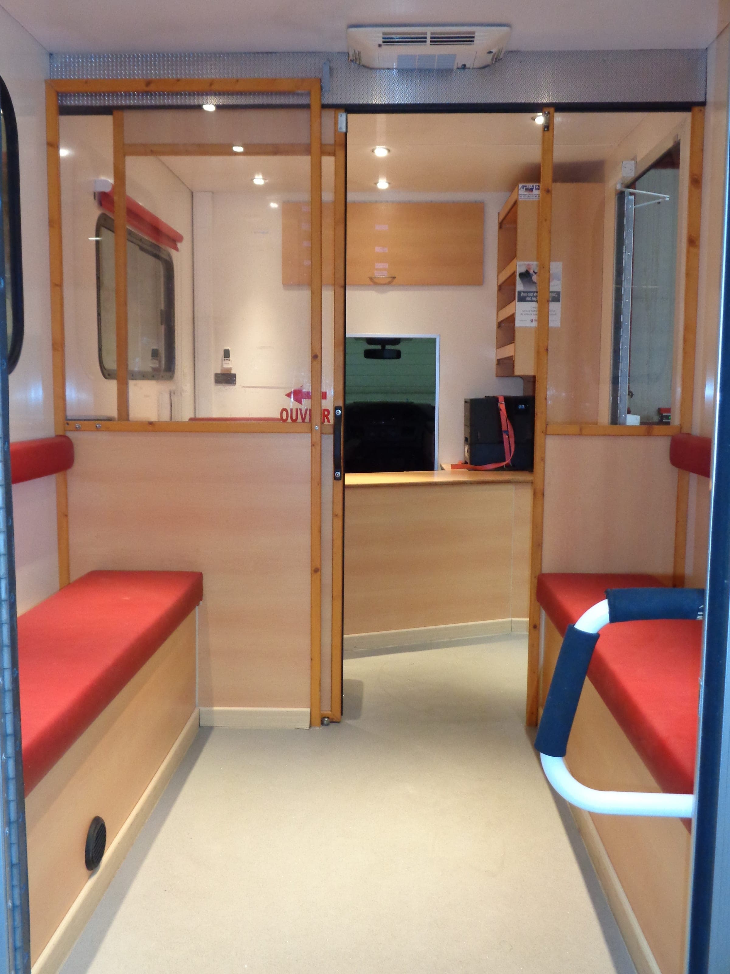 Bureaux mobiles, réalisation