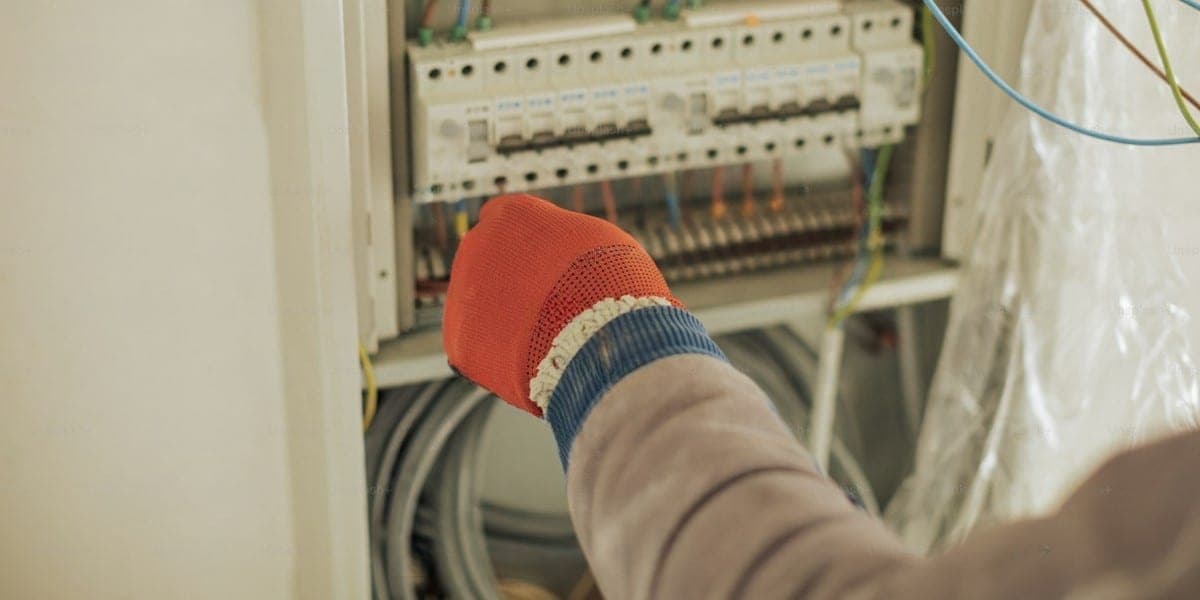 Service après-vente, réalisation