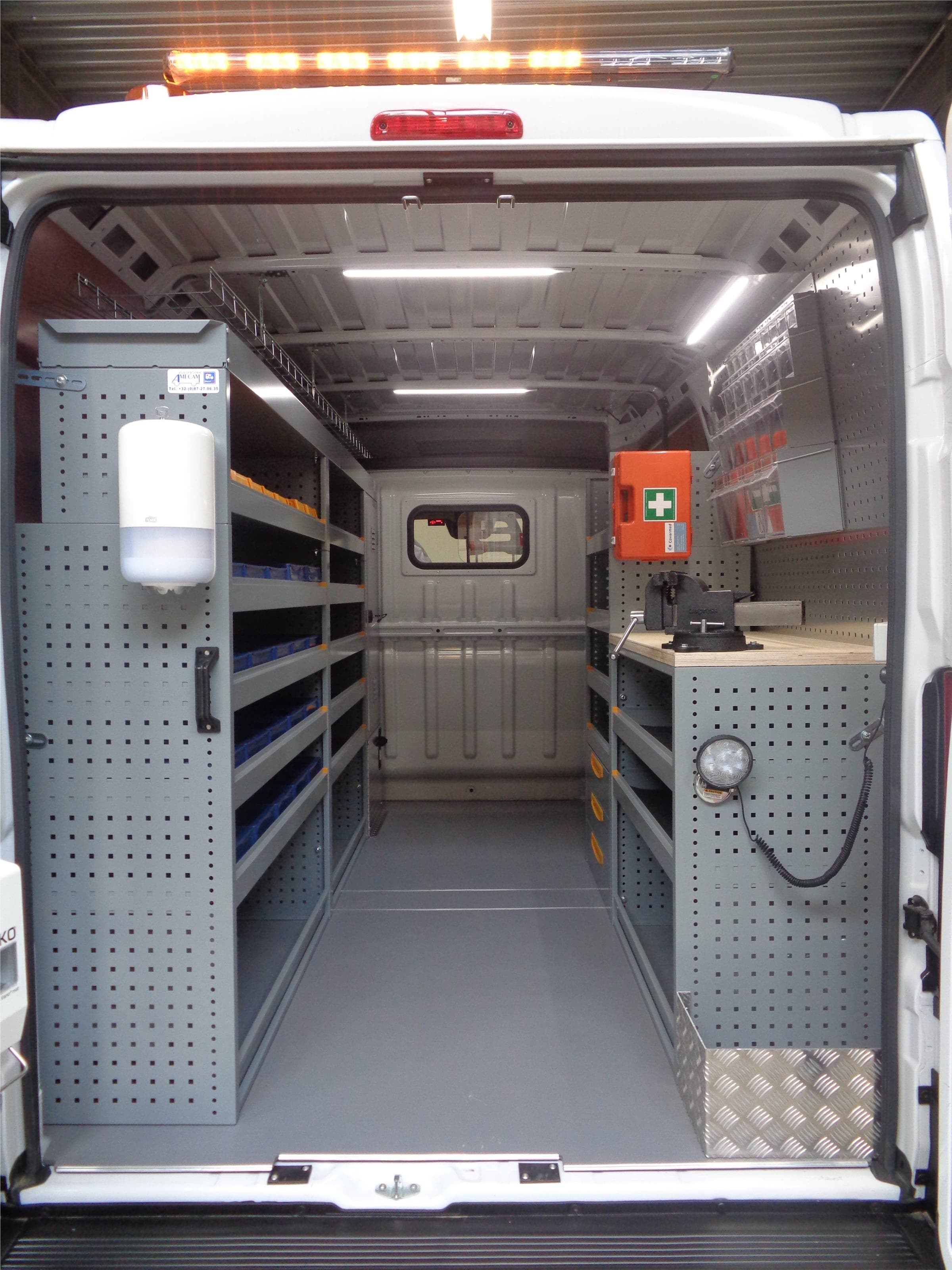 Ateliers mobiles, réalisation