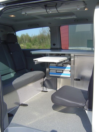 Mercedes Infopol 013